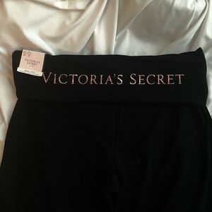 Victoria’s Secret Yoga Foldover Flare Legging